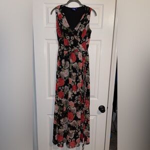 Disneys Beauty and the Beast collection long floral beautiful dress size small